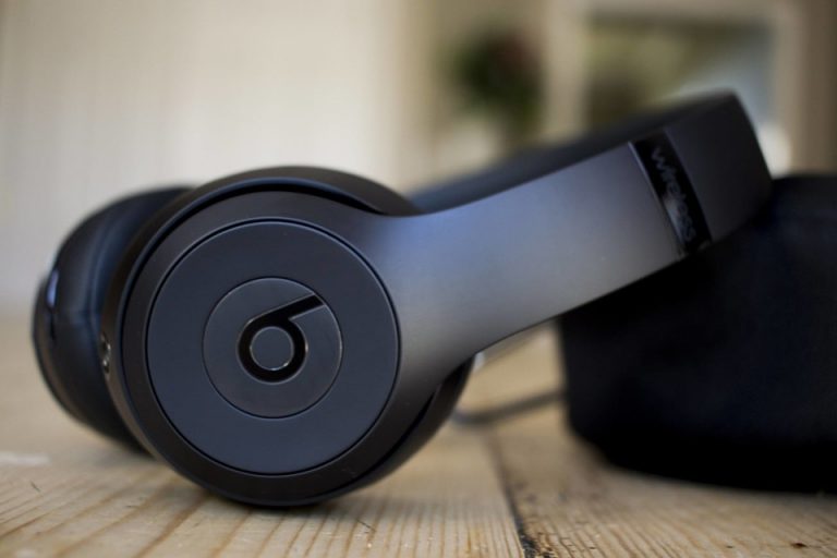 Beats Solo 3 Wireless Serial