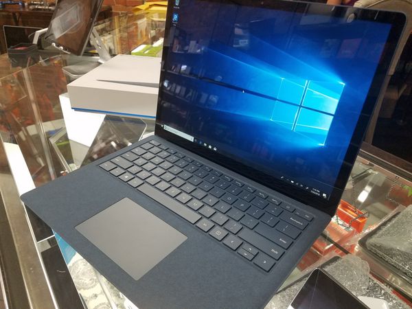 Surface Book - 512GB i7 16GB with Performance Base Serial